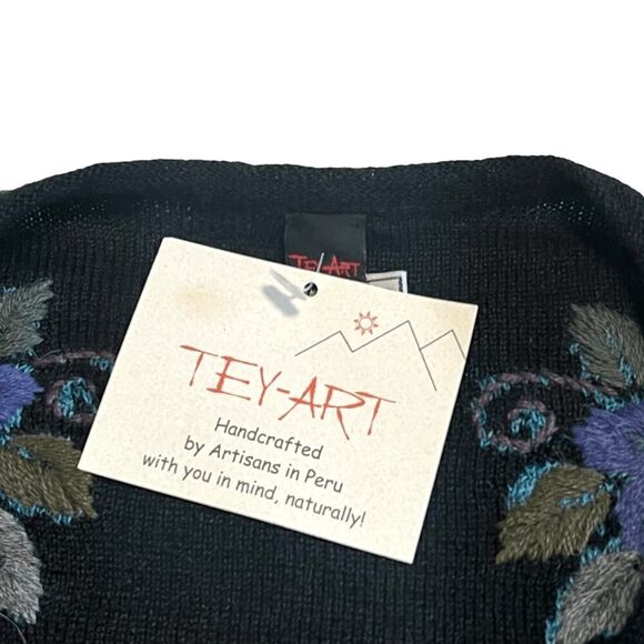 NWT Tey-Art Peruvian Alpaca Floral Embroidered Reversible Cardigan Sweater Sz S - Picture 7 of 13